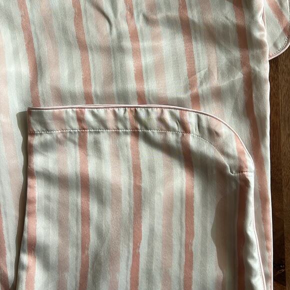 NWOT Cabernet By Sleep Sence Pajama Set Size M - Picture 9 of 12